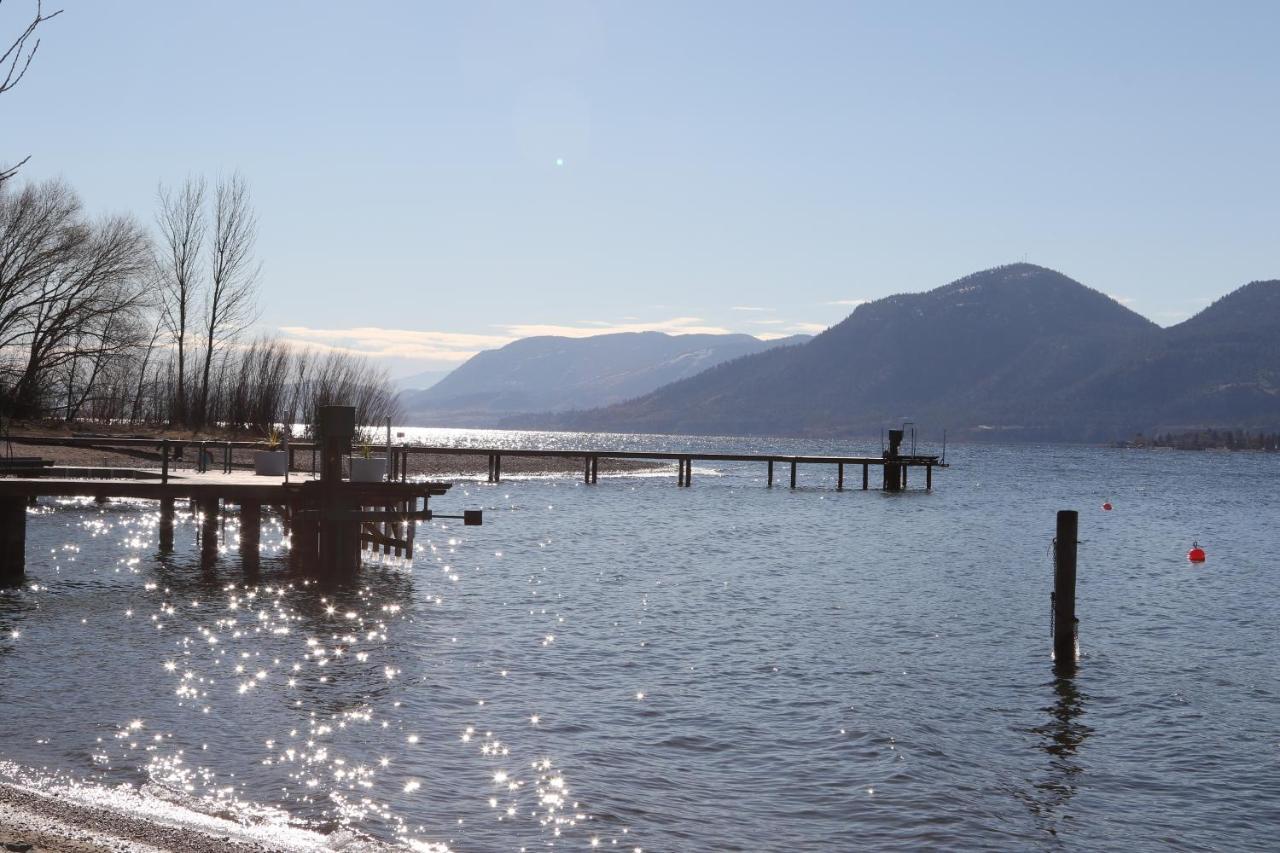 Sunshine And Wine Loft Hotell Penticton Exteriör bild